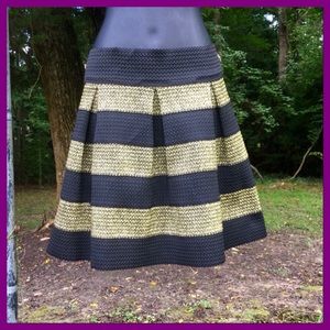 Structured Skater Skirt, sz L